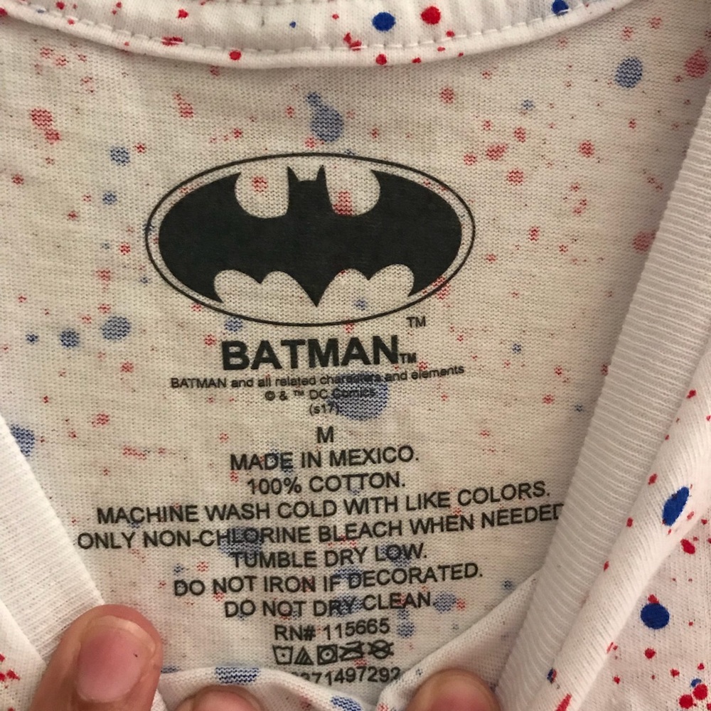 Batman shirt - Picture 3 of 3